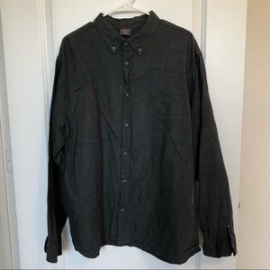 ⭐️SALE⭐️ Men’s Dark Gray Long Sleeve Button-down